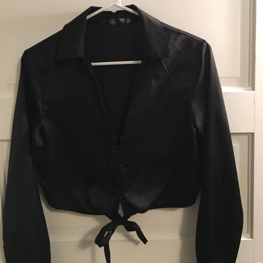 Silk tie shirt