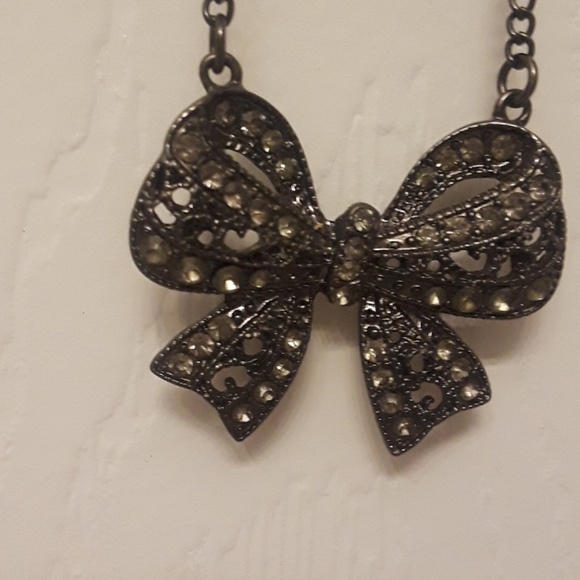 Necklace - Picture 3 of 3