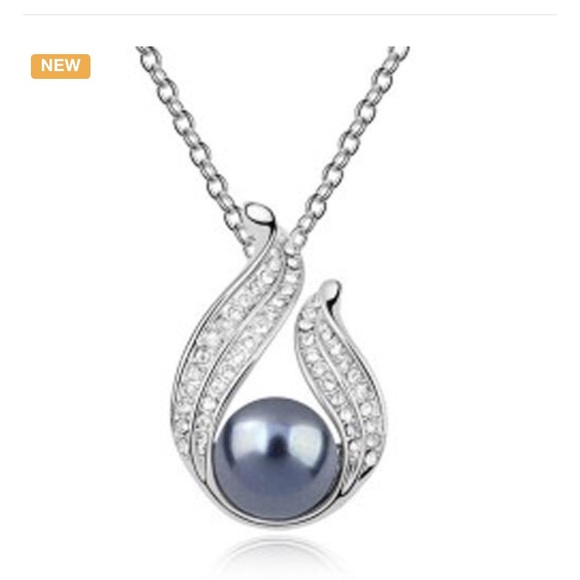 AD Fine Jewelry Jewelry - Full of Pearl Necklace