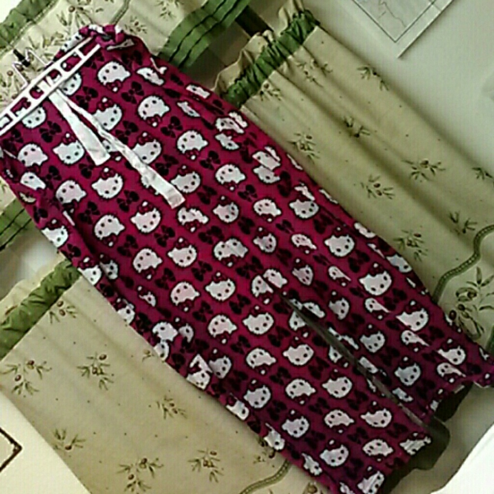 Hello Kitty Women's size 2X plush Pajama bottoms