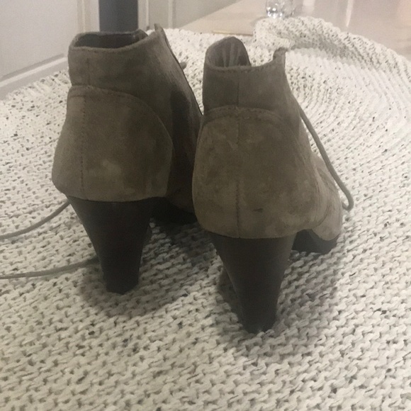 Booties - Picture 4 of 4