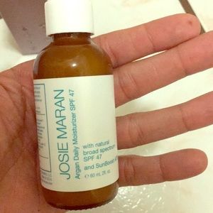 Josie Maran moisturizer