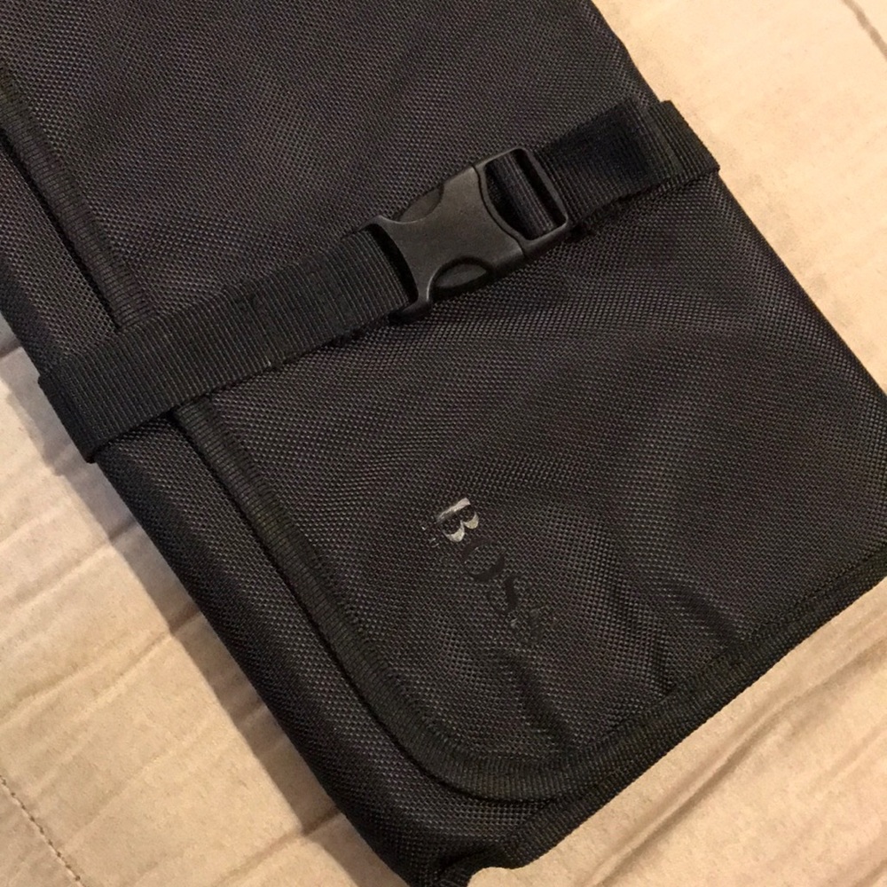 Hugo Boss traveler kit