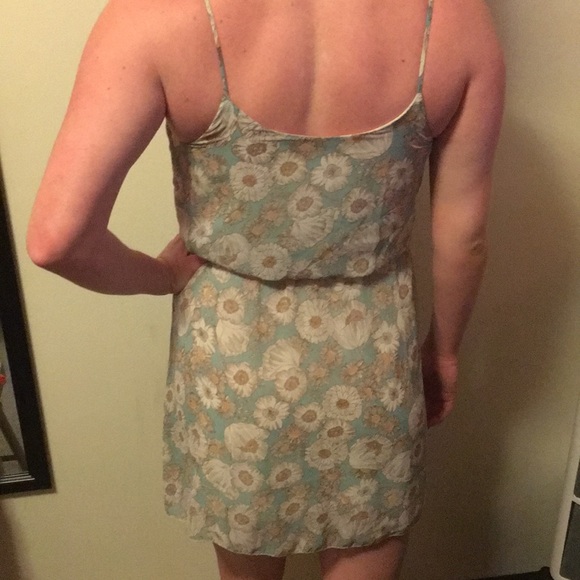 Sundress - Picture 3 of 3