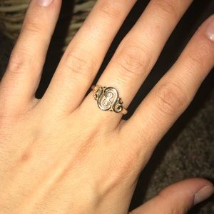 James Avery 14k gold Spanish Swirl ring