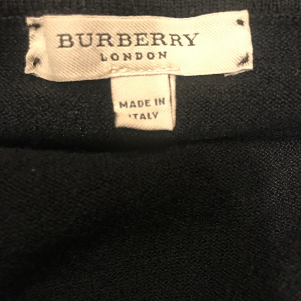 Burberry high neck halter sweater - Picture 8 of 8