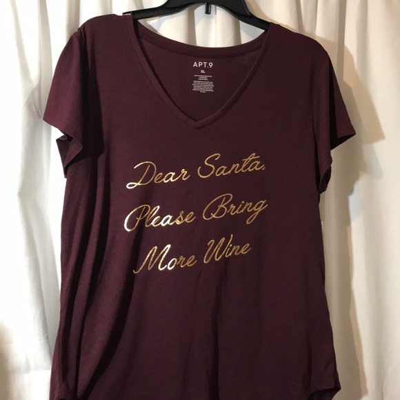 NWT Christmas Top - Picture 2 of 4