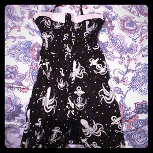 Traditional glow in the dark squids