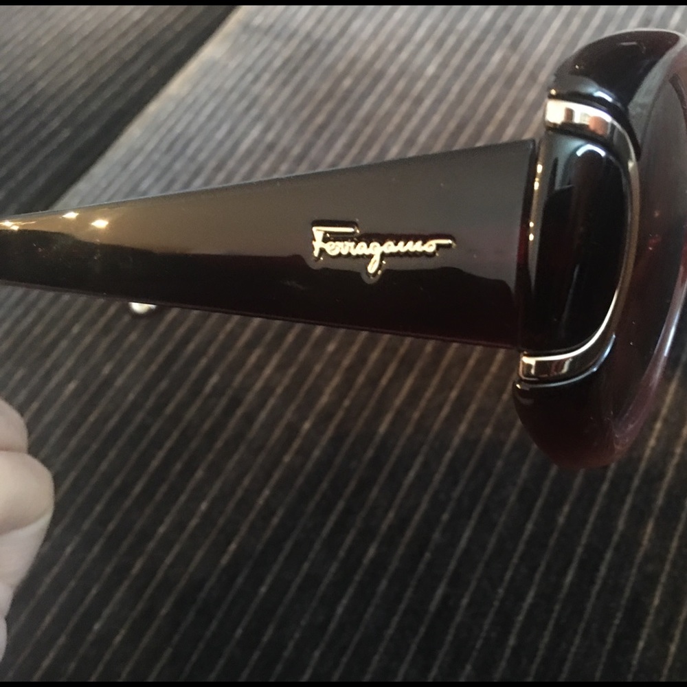 Brand new ferragamo sunglasses