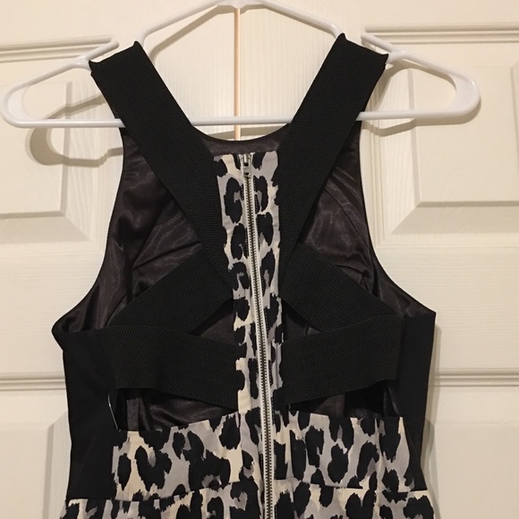 French Connection sleeveless leopard print dress - Picture 3 of 3