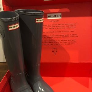 hunter rain boots gray glossy tall