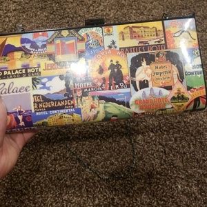 Beautiful clutch / crossbody