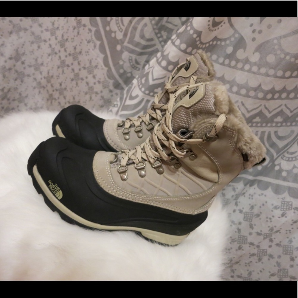The North Face Women’s Chilkat 400 Boots