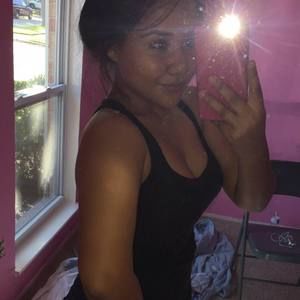 Meet your Posher, Yareli