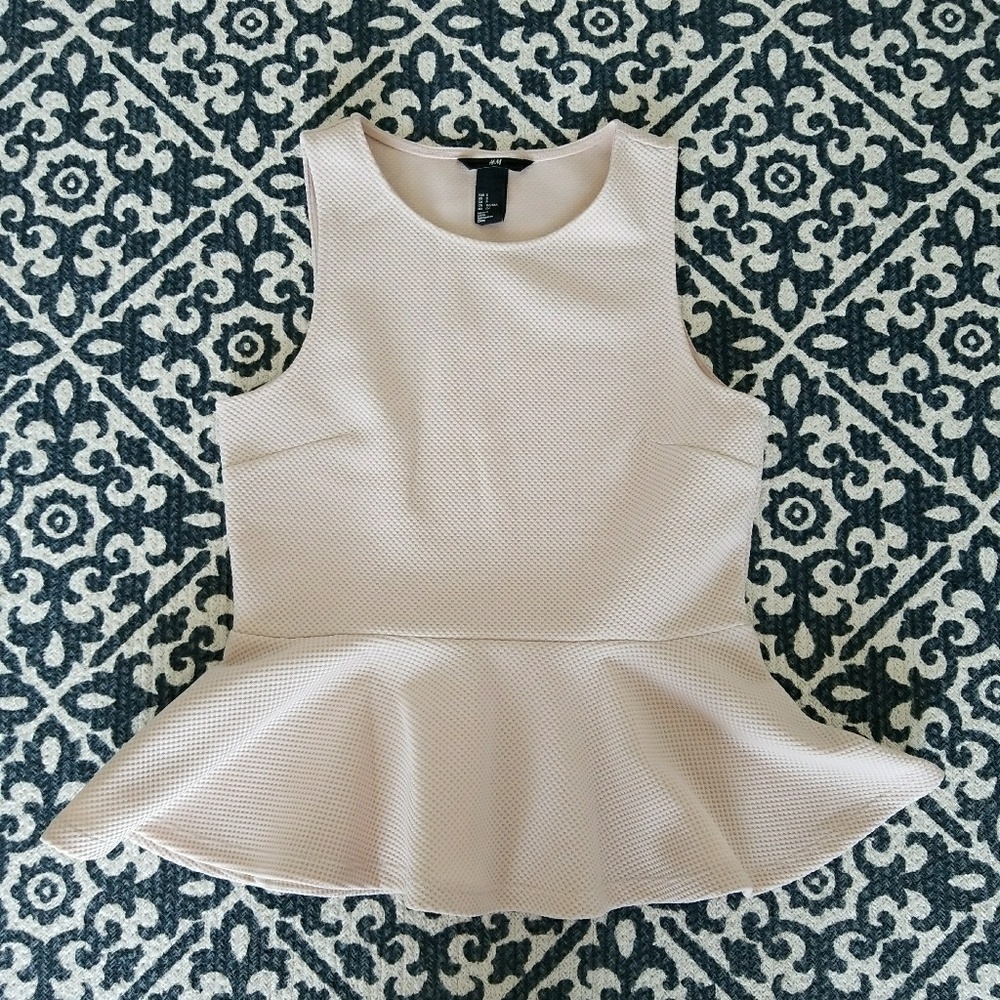 H&M Women's Pink Peplum Top