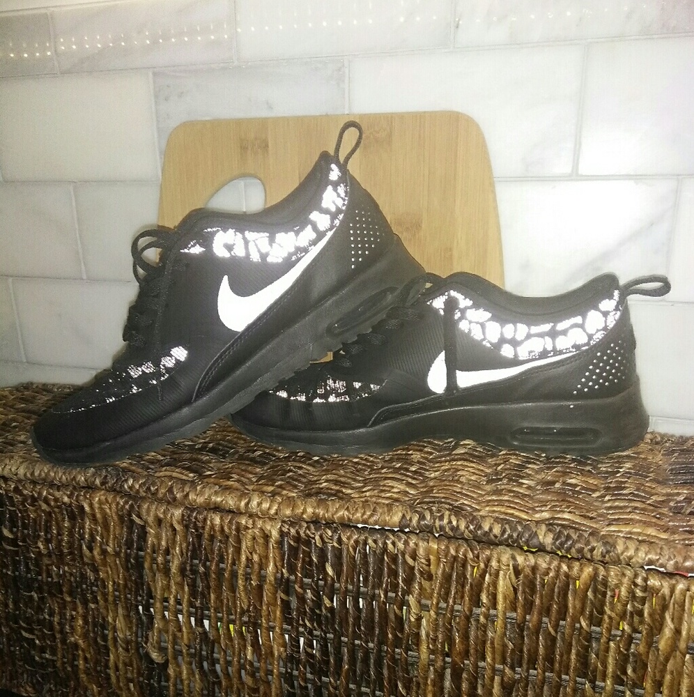 Women's Nike Thea