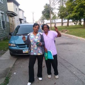 Meet your Posher, Lorena