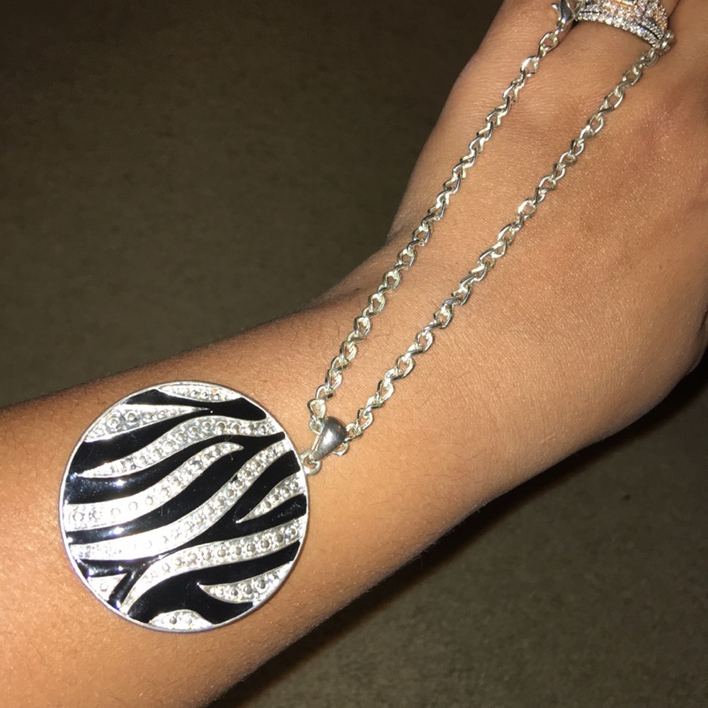 Zebra necklace