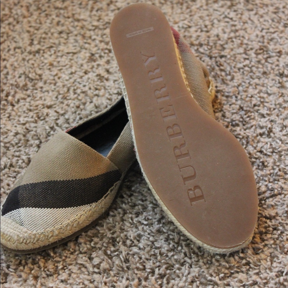 Burberry Flat Leather