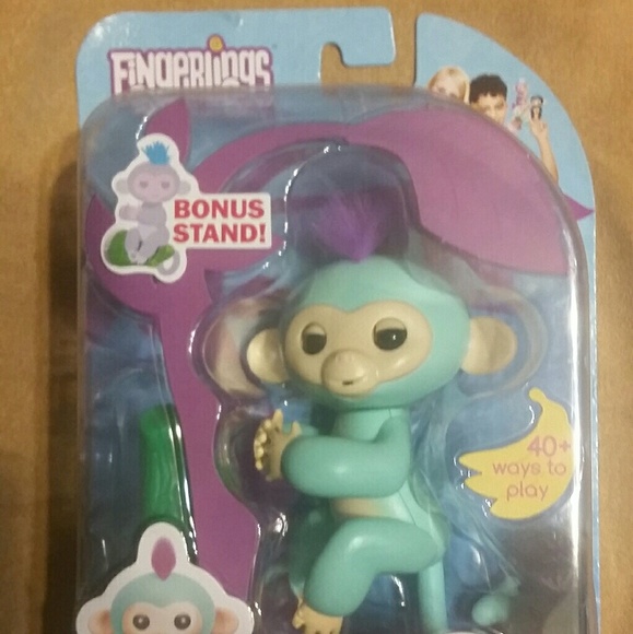 Other - Fingerlings Zoe