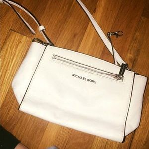 White Michael Kors shoulder bag