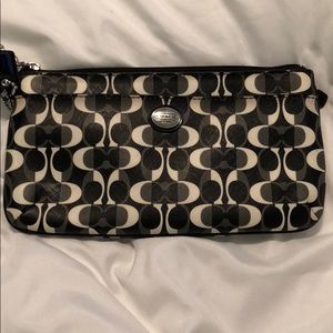 Coach Wrislet Wallet