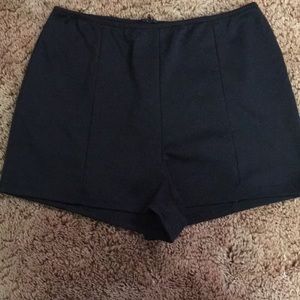 Nollie High Waisted Shorts
