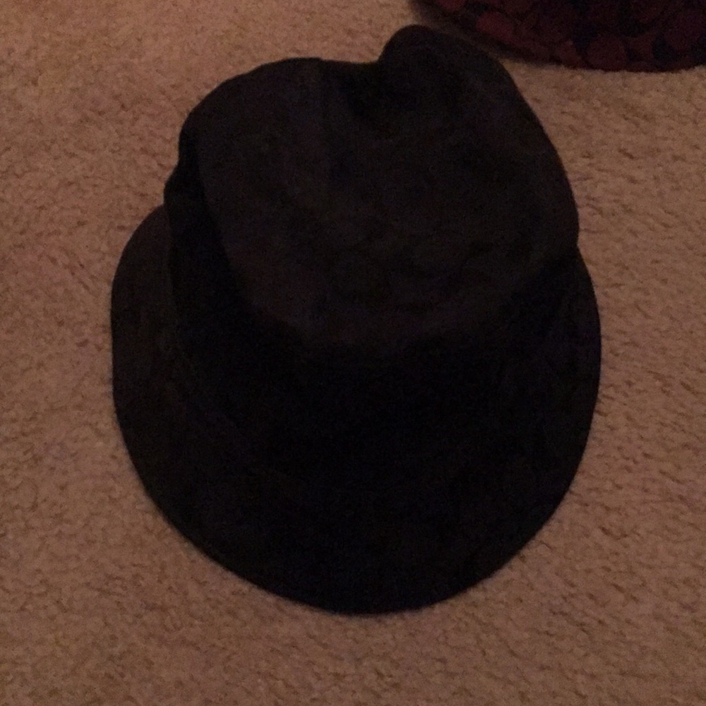 Black coach hat