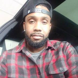 Meet your Posher, Adam