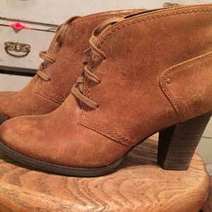 Clark's Artisan ankle boots