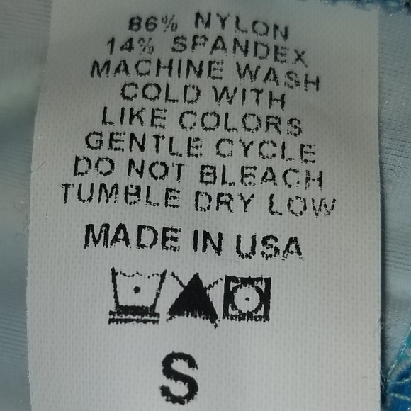 Trendy Trends Rainbow Tie Dye Crop Top NWOT - Picture 6 of 7