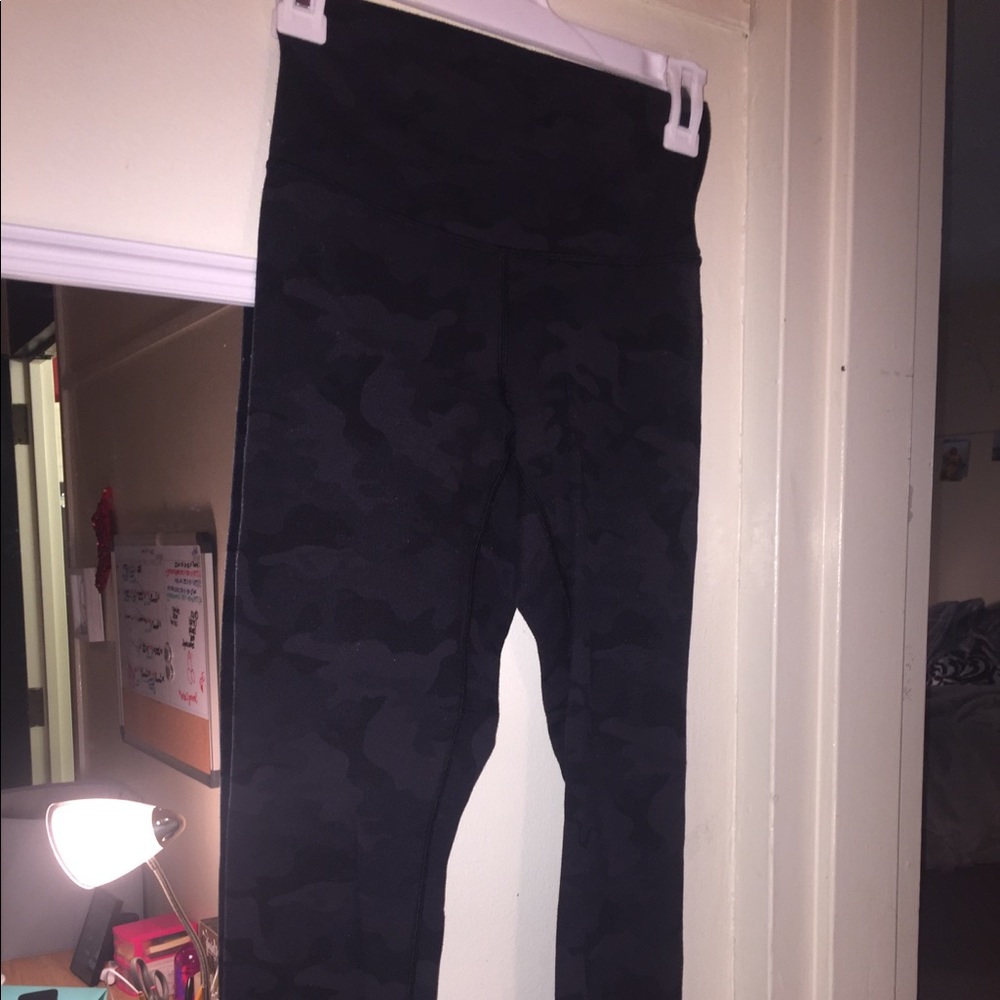 Black Camo Lululemon leggings