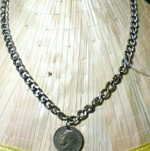1928 George V Unisex Necklace