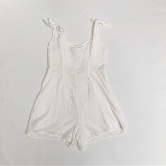 ❌SOLD❌Kimchi Blue Gauzy Button-Front Romper - Picture 7 of 8