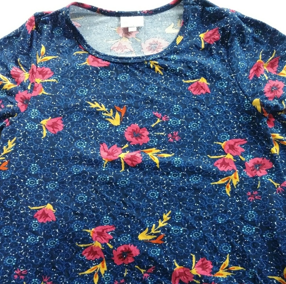 Lularoe XS Carly new without tags