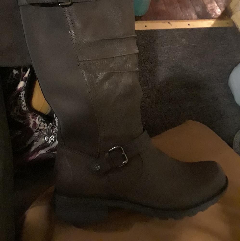 Rider boots