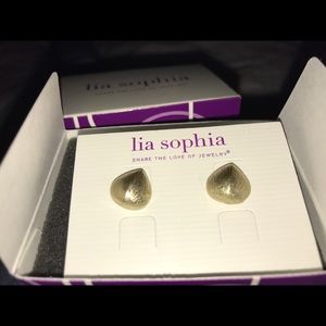 LIA SOPHIA tear drop earrings