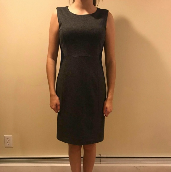 💗Classy Tahari Gray and Navy Blue Dress💗 - Picture 1 of 4