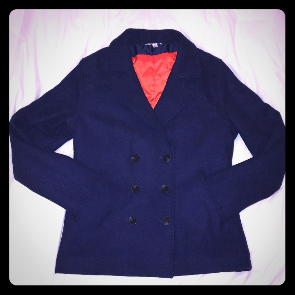 Gorgeous volcom peacoat