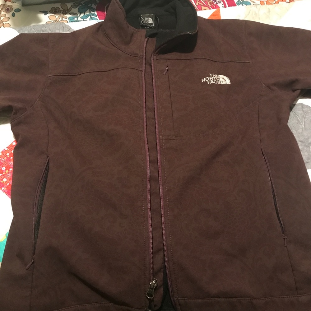 Women’s medium tnf apex North Face jacket $50 OBO