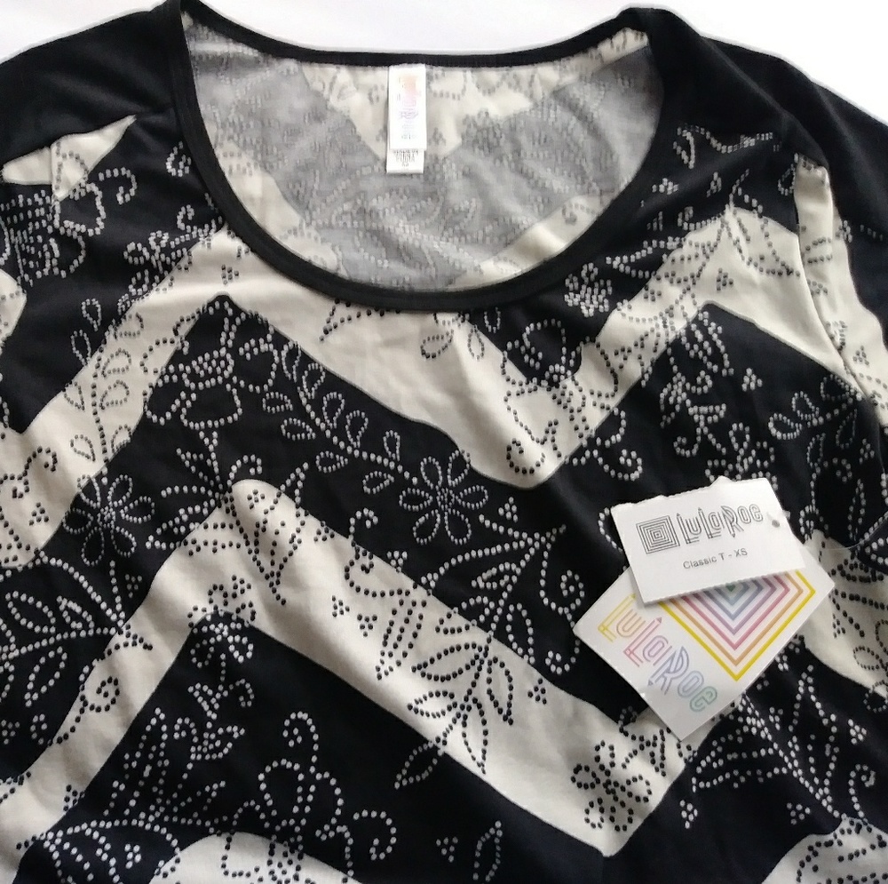 Lularoe XS Classic Tee