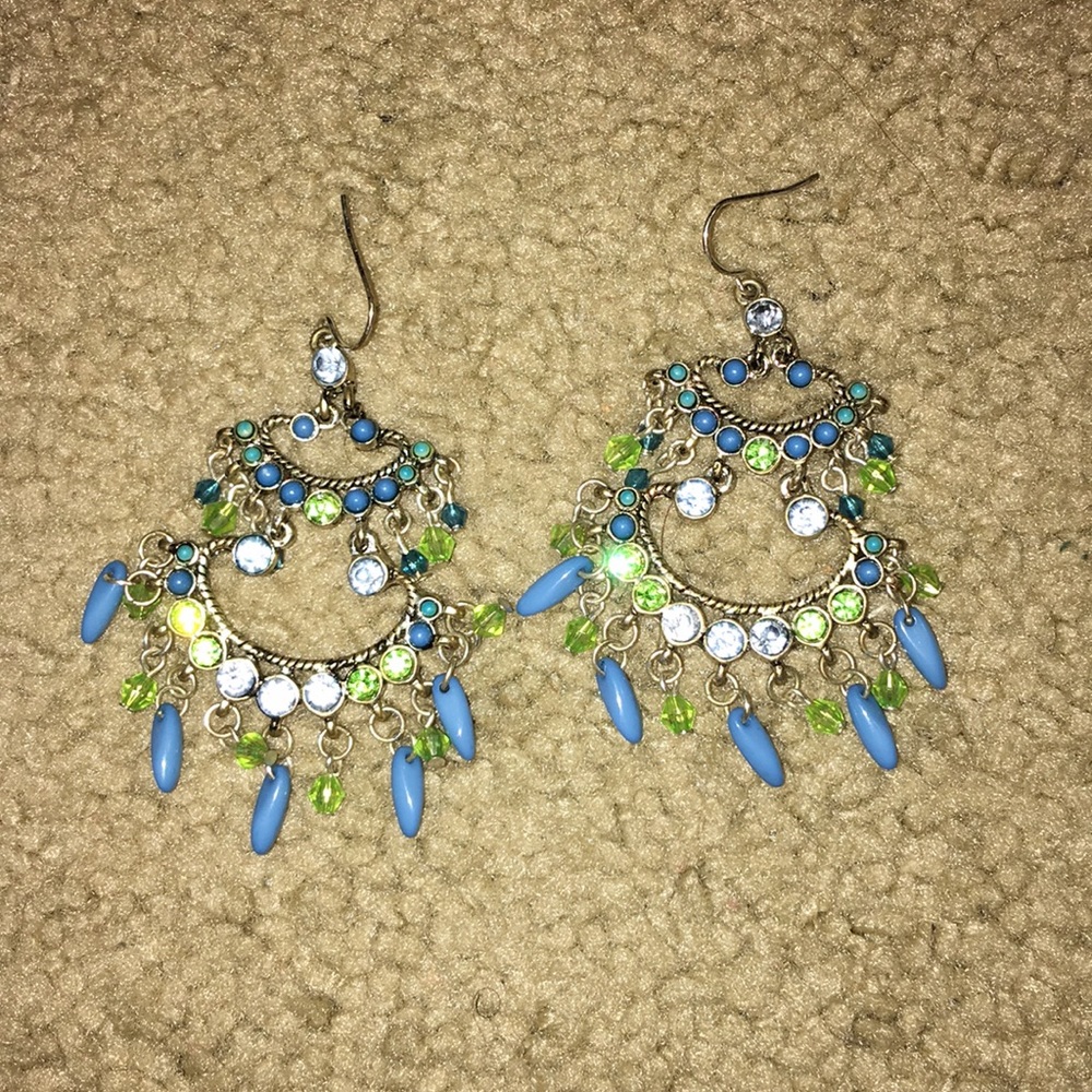 Chandelier earrings