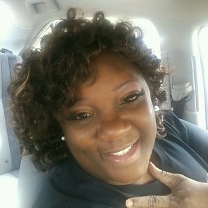 Meet your Posher, Toni