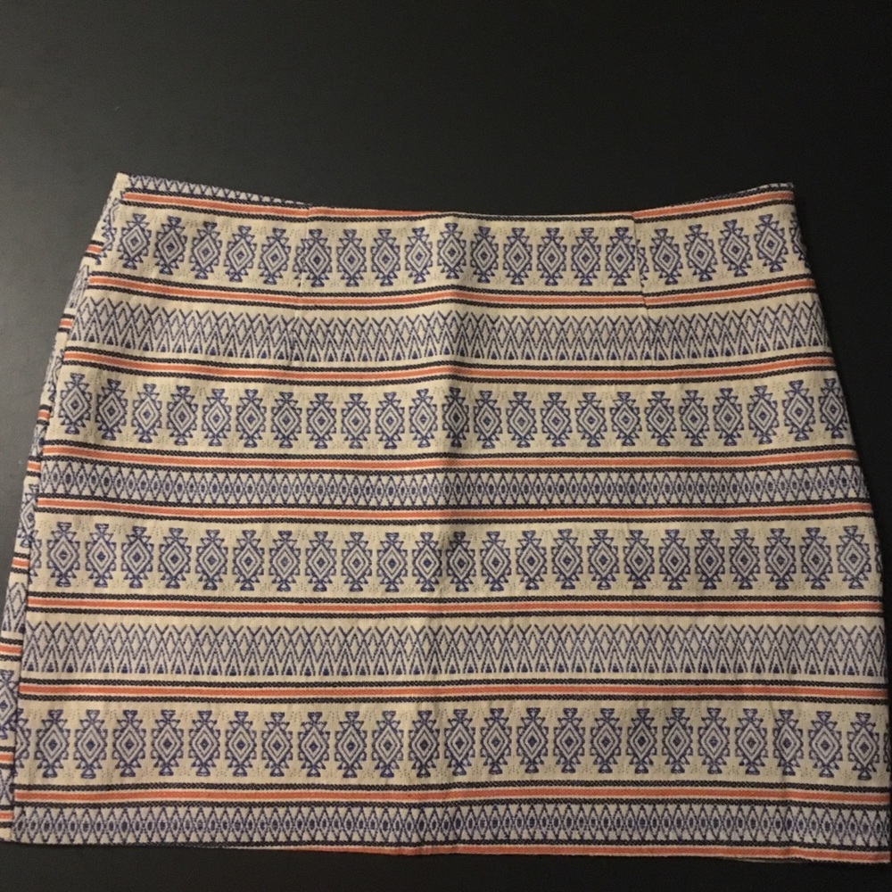 ‼️PRICE DROP‼️ Francesca’s MIAMI SKIRT MED