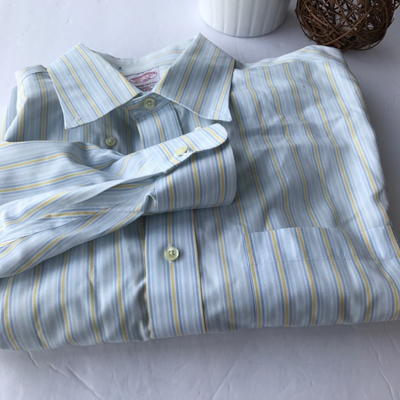 Brooks Brothers Other - BROOKS BROTHERS Blue Yellow Stripe Button Up Shirt