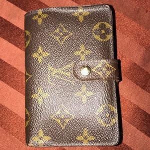 Louis Vuitton wallet