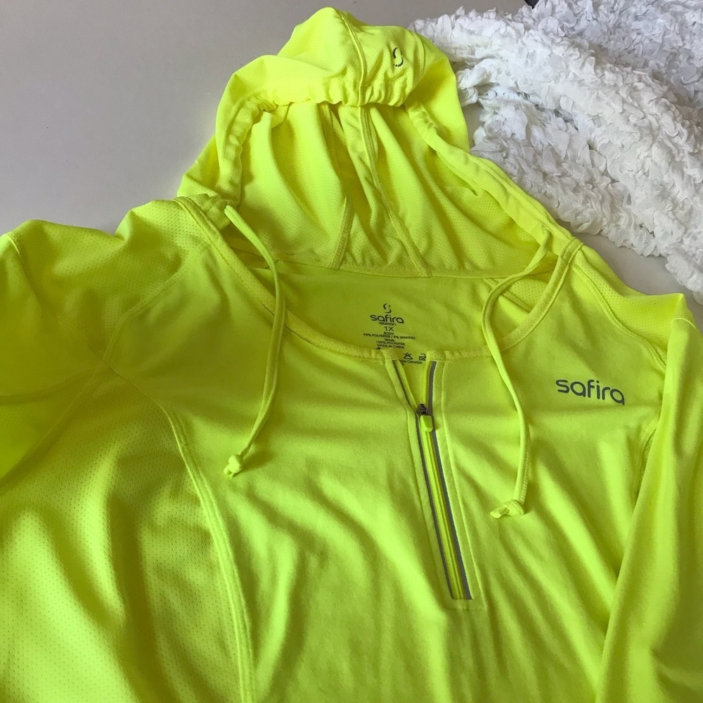 Athletic Pull-over (Plus) - Picture 7 of 7