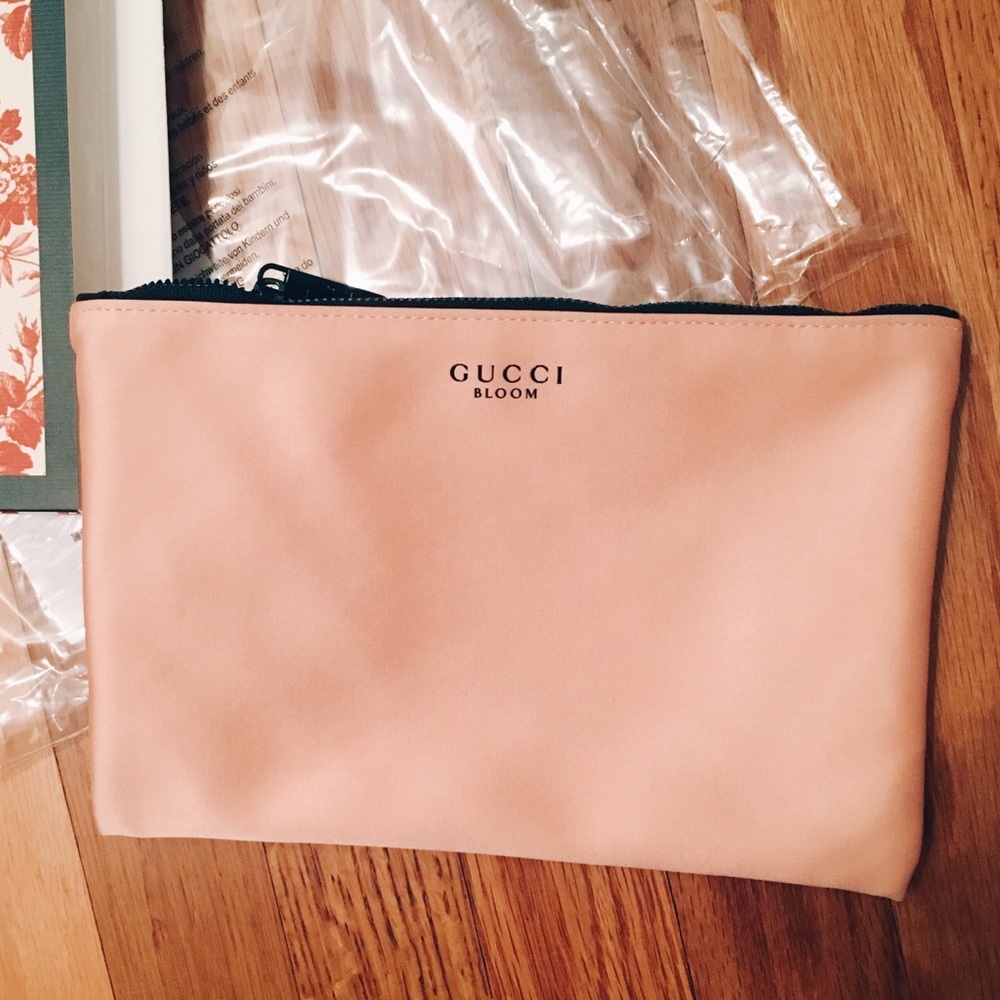 **NIB** Gucci Beauty Cosmetic Pouch