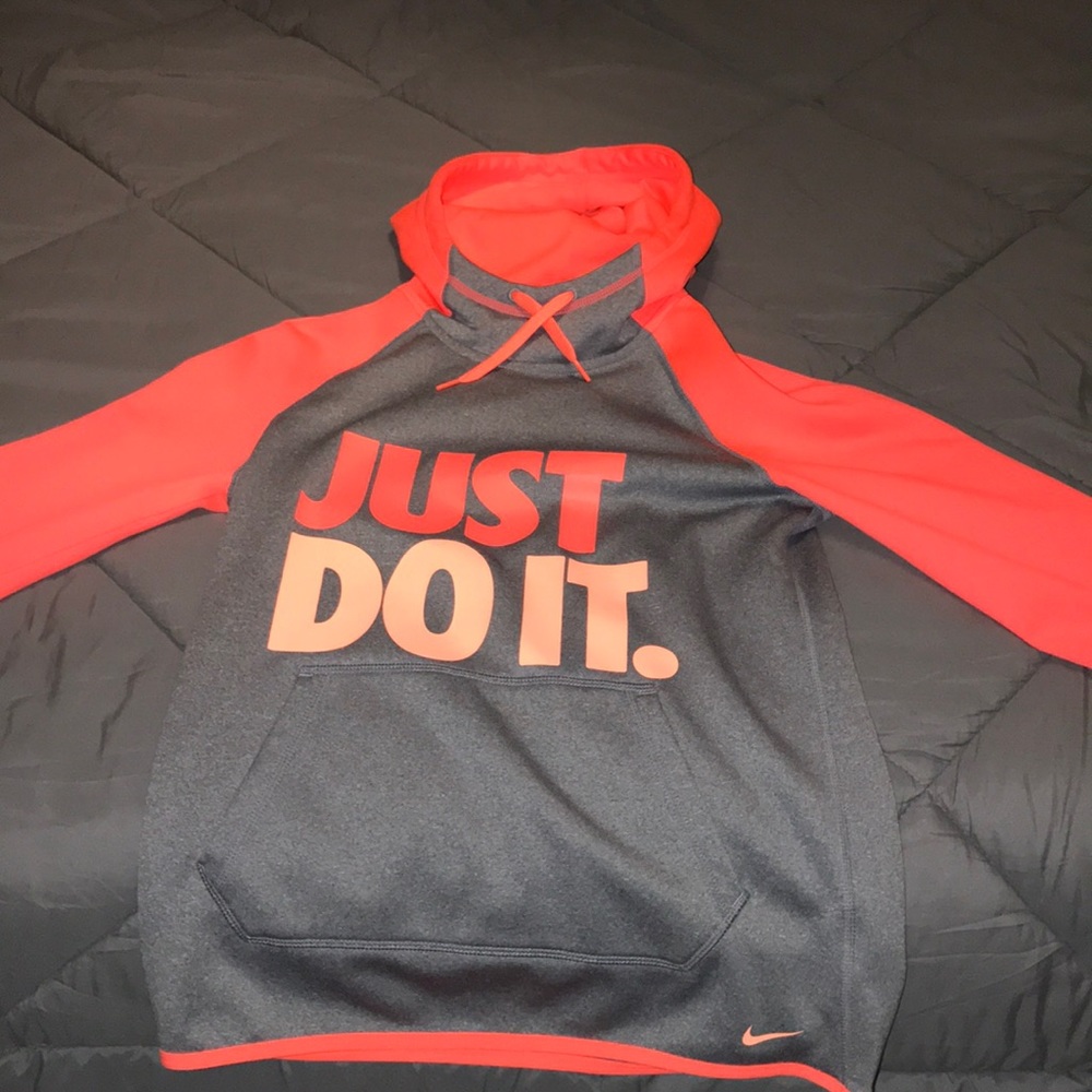 Nike sweatshirt