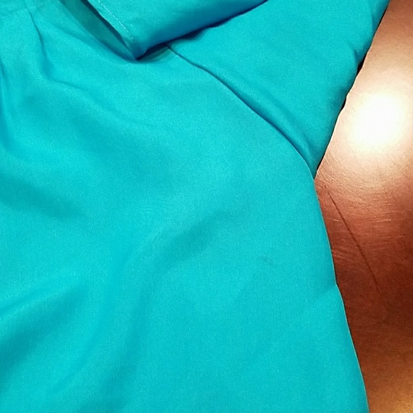 Express Silk Blouse - Picture 7 of 8